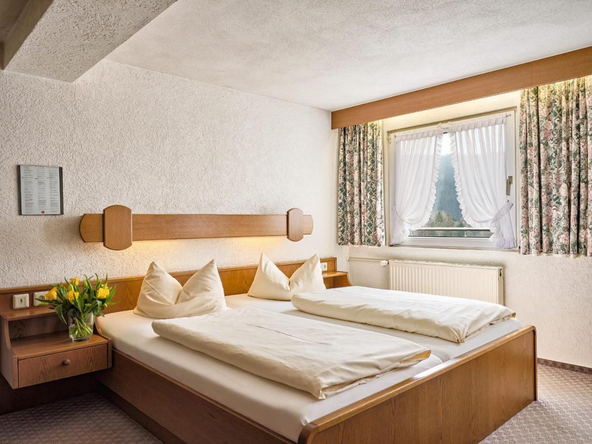 Gaestehaus Waldeck Titisee-Neustadt Kültér fotó