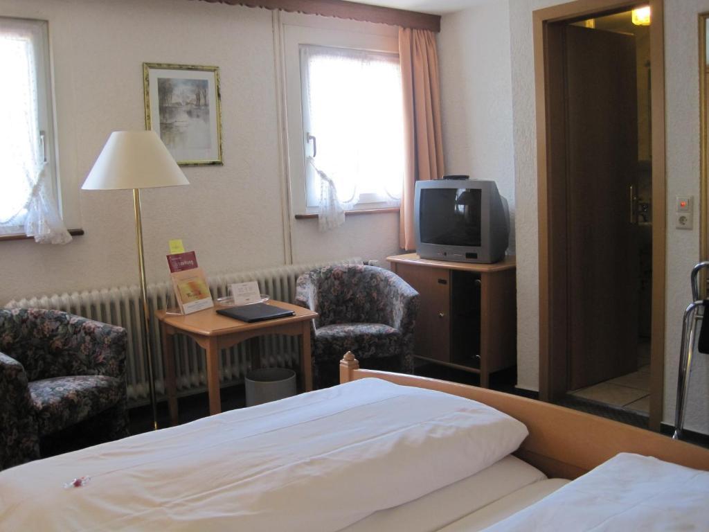 Gaestehaus Waldeck Titisee-Neustadt Szoba fotó